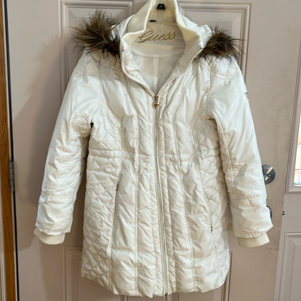 HP 🥳 Guess quilted down coat Petite size large